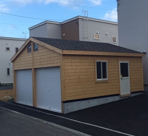 札幌市 サークルフェロー 大人の隠れ家を設計施工 木製ガレージ カーポート 車庫 シャッター